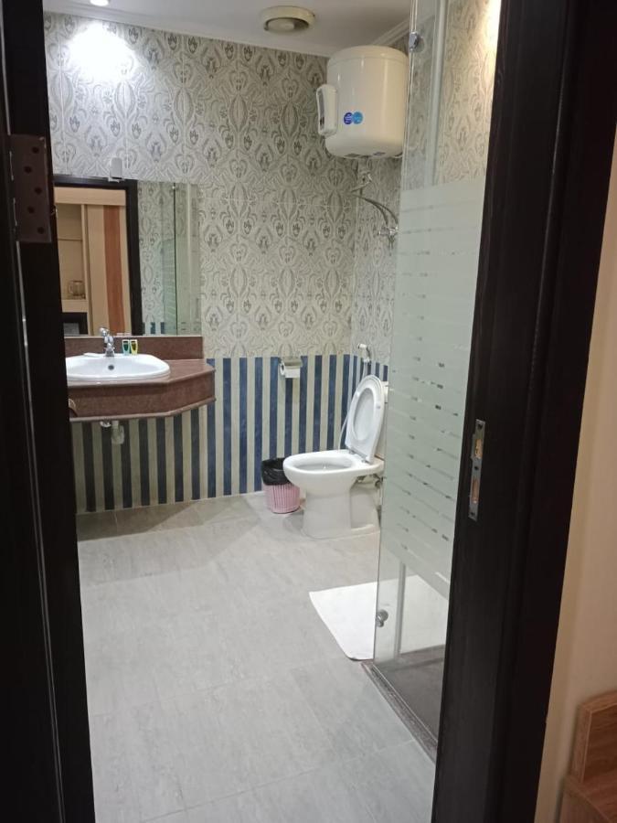 Ultra Loaloa Nile Maadi Hotel Caïro Buitenkant foto