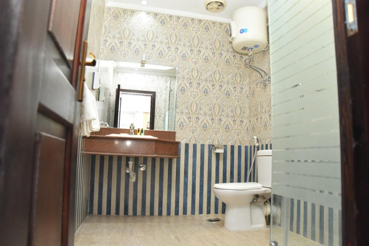 Ultra Loaloa Nile Maadi Hotel Caïro Buitenkant foto